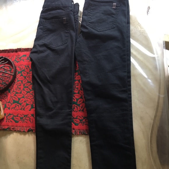 Joe’s - Picture 4 of 4